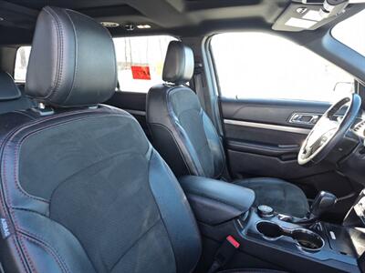 2018 Ford Explorer XLT Sport  AWD - Photo 13 - St Albert, AB T8N 3Z7