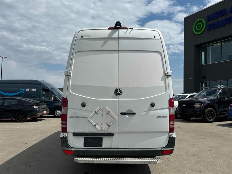 2017 Mercedes-Benz Sprinter 2500 Cargo Diesel - Photo 5 - Acheson, AB T7X 5A3