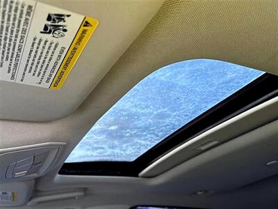 2018 Ford Focus SEL   - Photo 13 - Edmonton, AB T5L 2J7