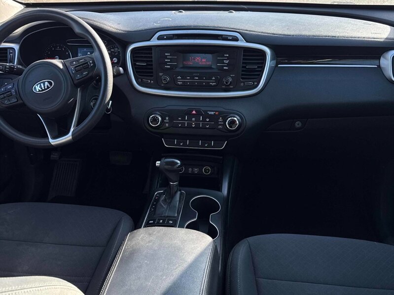 2017 Kia Sorento LX - Photo 13 - Edmonton, AB T5L 2J7