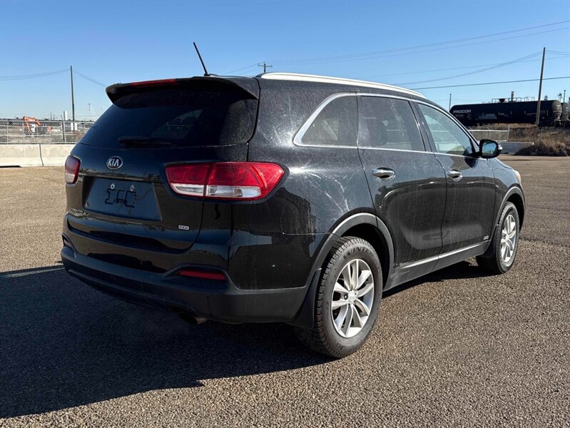 2017 Kia Sorento LX - Photo 9 - Edmonton, AB T5L 2J7