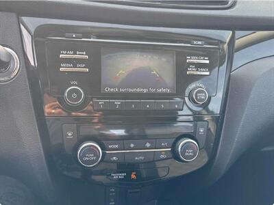 2018 Nissan Qashqai SV Sunroof  AWD - Photo 12 - St Albert, AB T8N 3Z7