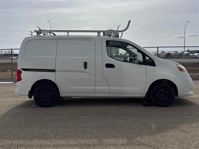 2017 Nissan NV200 S  Cargo Van - Photo 4 - Edmonton, AB T5L 2J7