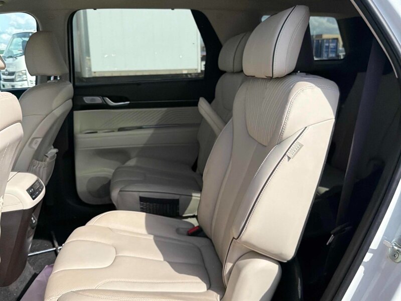 2025 Hyundai Palisade Ultimate Calligraphy AWD - Photo 14 - St Albert, AB T8N 3Z7
