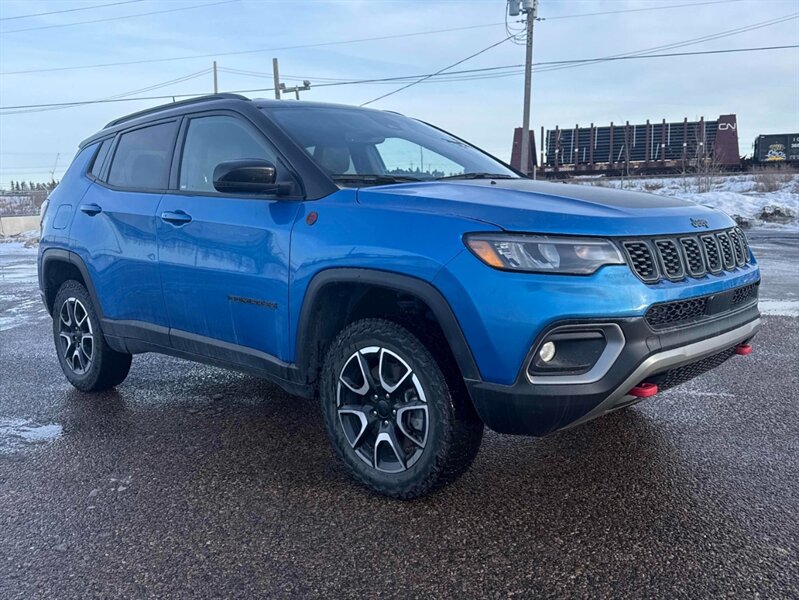 2024 Jeep Compass Trailhawk 4x4 - Photo 8 - Acheson, AB T7X 5A3