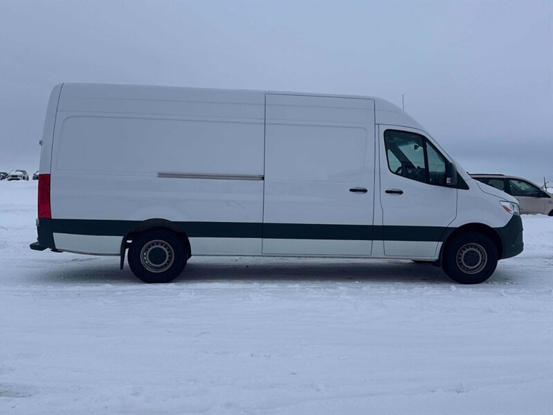 2023 Mercedes-Benz Sprinter 2500 High Roof - Photo 6 - Edmonton, AB T5L 2J7
