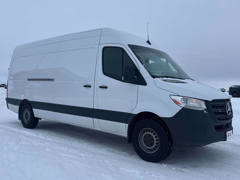 2023 Mercedes-Benz Sprinter 2500 High Roof - Photo 7 - Edmonton, AB T5L 2J7