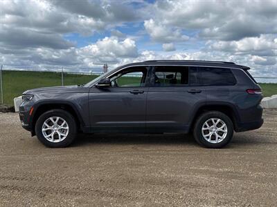 2023 Jeep Grand Cherokee L Limited 4x4 - Photo 3 - St Albert, AB T8N 3Z7