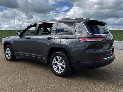 2023 Jeep Grand Cherokee L Limited 4x4 - Photo 7 - St Albert, AB T8N 3Z7