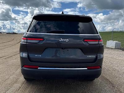 2023 Jeep Grand Cherokee L Limited 4x4 - Photo 9 - St Albert, AB T8N 3Z7