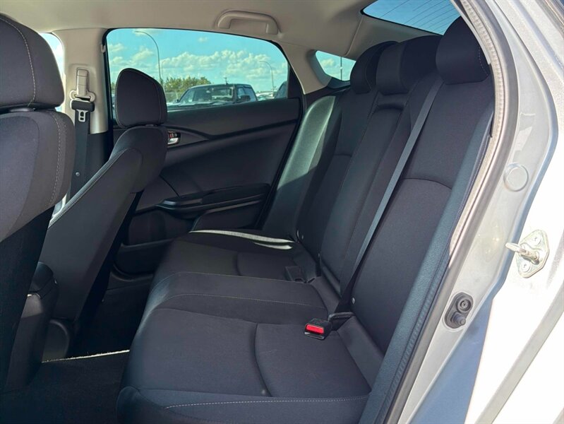 2020 Honda Civic LX - Photo 15 - Acheson, AB T7X 5A3