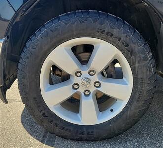 2023 RAM 1500 Classic SLT 4x4 - Photo 12 - Edmonton, AB T5L 2J7