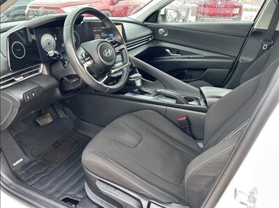 2025 Hyundai ELANTRA Preferred Tech Package - Photo 10 - Edmonton, AB T5L 2J7