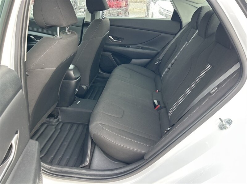 2025 Hyundai ELANTRA Preferred Tech Package - Photo 18 - Edmonton, AB T5L 2J7