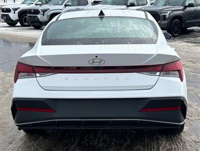 2025 Hyundai ELANTRA Preferred Tech Package - Photo 8 - Edmonton, AB T5L 2J7