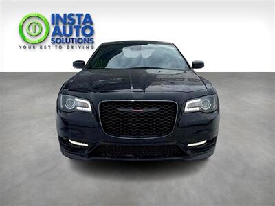 2022 Chrysler 300 Series S  AWD - Photo 2 - St Albert, AB T8N 3Z7