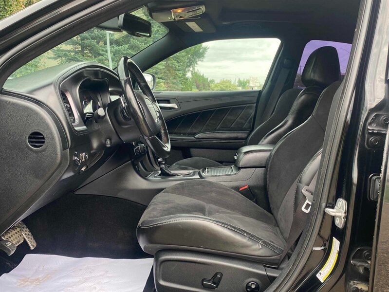 2019 Dodge Charger R/T 5.7 HEMI - Photo 9 - Edmonton, AB T5L 2J7