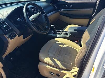 2017 Ford Explorer AWD 7 Passenger   - Photo 10 - Acheson, AB T7X 5A3