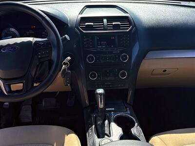 2017 Ford Explorer AWD 7 Passenger   - Photo 11 - Acheson, AB T7X 5A3