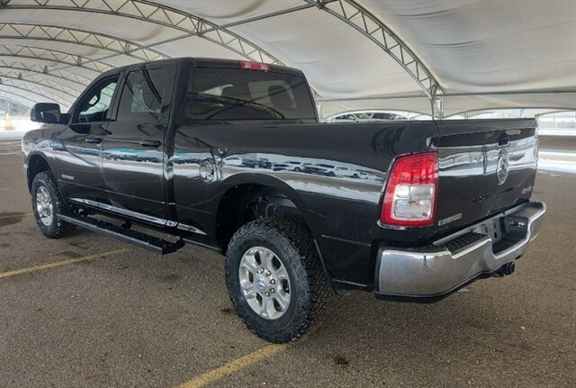 2022 RAM 3500 Big Horn Diesel 4x4 - Photo 4 - St Albert, AB T8N 3Z7