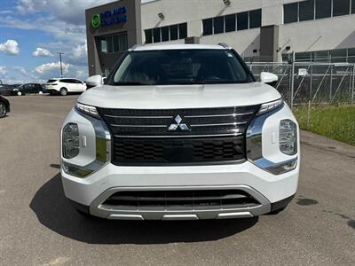 2024 Mitsubishi Outlander LE  AWD - Photo 2 - Acheson, AB T7X 5A3