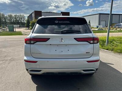 2024 Mitsubishi Outlander LE  AWD - Photo 5 - Acheson, AB T7X 5A3
