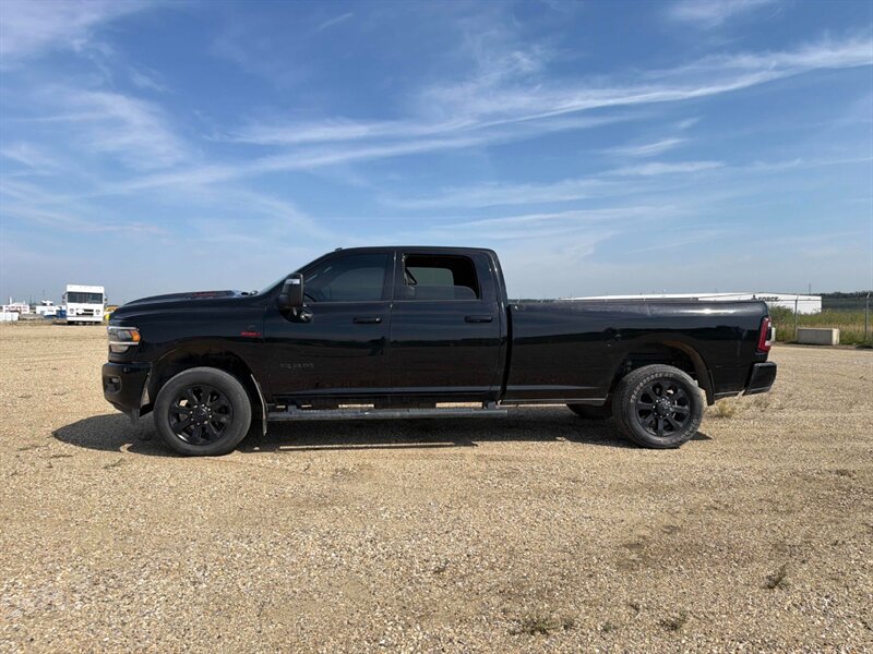 2024 RAM 3500 Laramie Diesel Night Edition 8ft Box 4x4 - Photo 3 - St Albert, AB T8N 3Z7