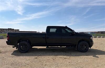 2024 RAM 3500 Laramie Diesel Night Edition 8ft Box 4x4 - Photo 4 - St Albert, AB T8N 3Z7
