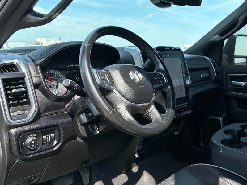 2024 RAM 3500 Laramie Diesel Night Edition 8ft Box 4x4 - Photo 8 - St Albert, AB T8N 3Z7