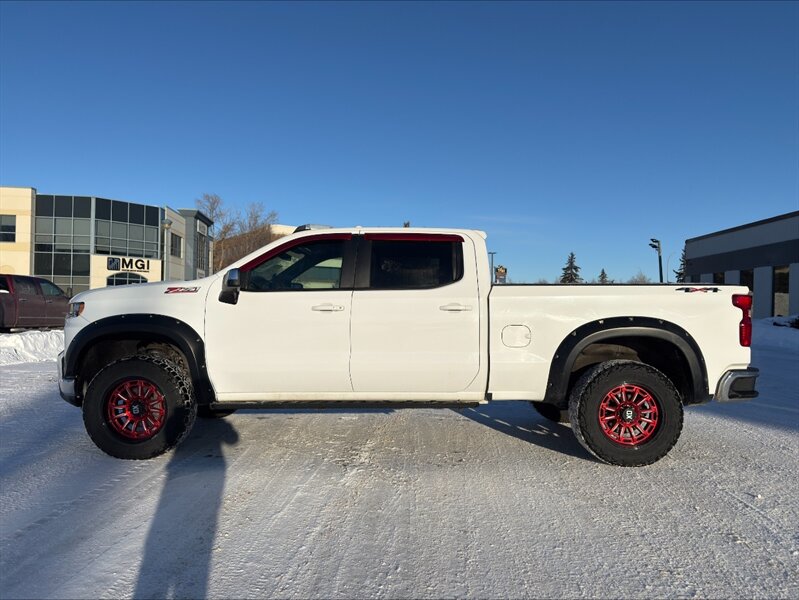 2022 Chevrolet Silverado 1500 Limited LT - Photo 8 - Edmonton, AB T5L 2J7