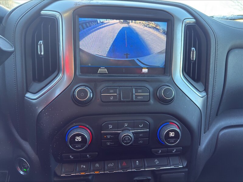 2022 Chevrolet Silverado 1500 Limited LT - Photo 12 - Edmonton, AB T5L 2J7