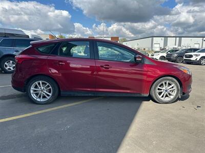 2017 Ford Focus SE   - Photo 5 - Acheson, AB T7X 5A3