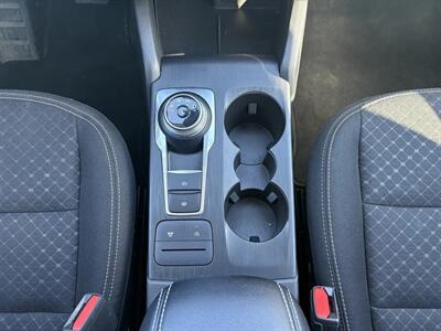2025 Ford Escape Active  AWD - Photo 9 - St Albert, AB T8N 3Z7