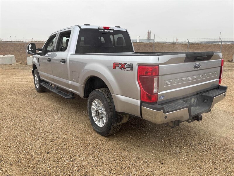 2022 Ford F-250 Super Duty FX4 AWD - Photo 7 - Edmonton, AB T5L 2J7