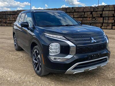 2023 Mitsubishi Outlander LE AWD - Photo 3 - St Albert, AB T8N 3Z7