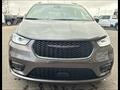 2023 Chrysler Pacifica Touring L   - Photo 5 - St Albert, AB T8N 3Z7