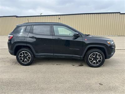 2024 Jeep Compass Trailhawk Sun & Sound  4x4 - Photo 5 - St Albert, AB T8N 3Z7