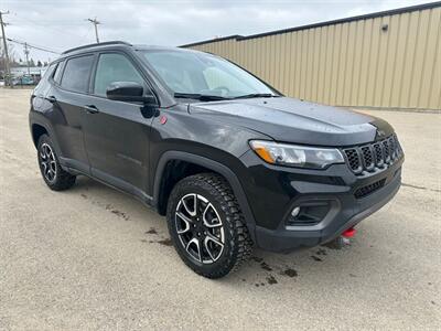 2024 Jeep Compass Trailhawk Sun & Sound  4x4 - Photo 3 - St Albert, AB T8N 3Z7