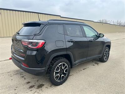 2024 Jeep Compass Trailhawk Sun & Sound  4x4 - Photo 8 - St Albert, AB T8N 3Z7