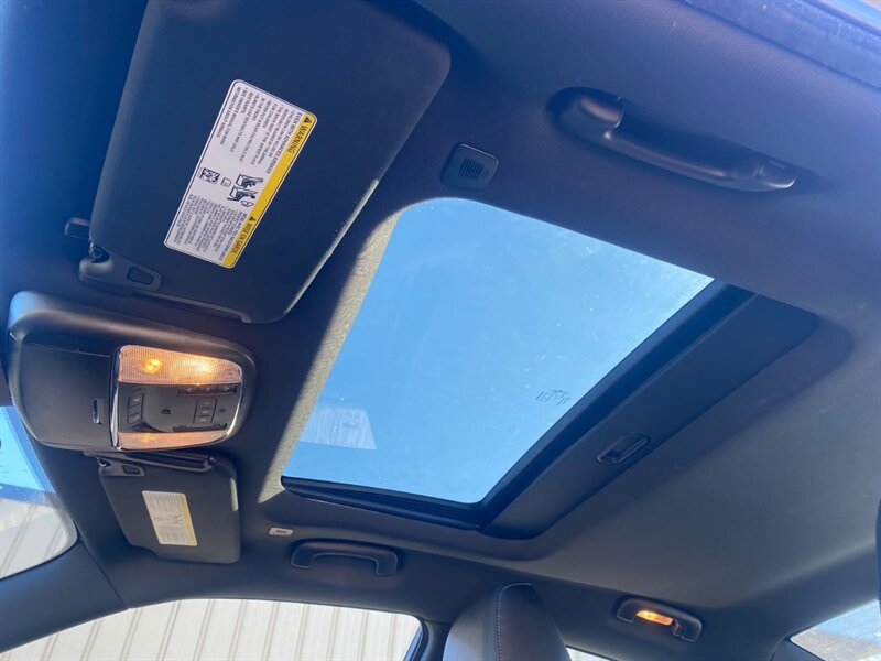 2023 Dodge Charger SXT Plus Blacktop Edition Sunroof AWD - Photo 14 - St Albert, AB T8N 3Z7