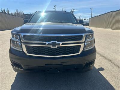 2018 Chevrolet Suburban LS 4x4 - Photo 3 - St Albert, AB T8N 3Z7