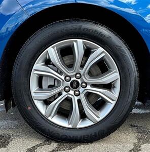 2024 Ford Edge Titanium Sunroof  AWD - Photo 17 - St Albert, AB T8N 3Z7