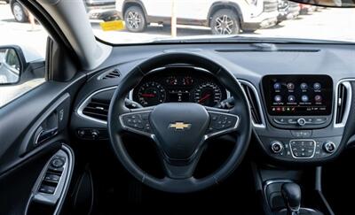 2023 Chevrolet Malibu LT Sunroof Sport Edition   - Photo 13 - St Albert, AB T8N 3Z7