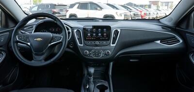 2023 Chevrolet Malibu LT Sunroof Sport Edition   - Photo 11 - St Albert, AB T8N 3Z7