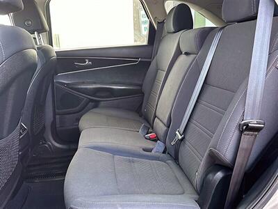 2019 Kia Sorento LX  AWD - Photo 12 - Edmonton, AB T5L 2J7