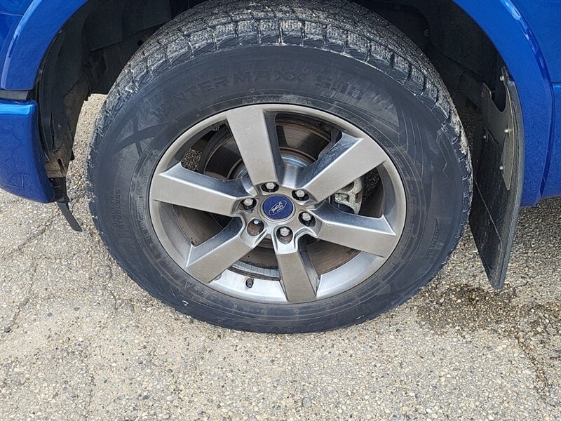 2017 Ford F-150 XLT FX4 5.0L 4x4 - Photo 9 - St Albert, AB T8N 3Z7
