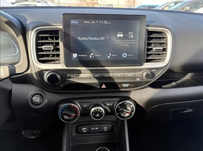 2024 Hyundai VENUE Preferred   - Photo 13 - St Albert, AB T8N 3Z7