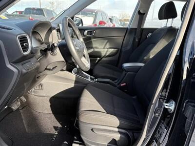 2024 Hyundai VENUE Preferred   - Photo 10 - St Albert, AB T8N 3Z7