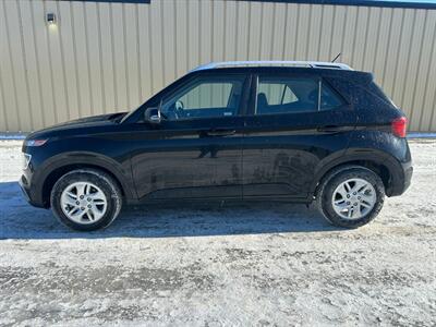 2024 Hyundai VENUE Preferred   - Photo 2 - St Albert, AB T8N 3Z7