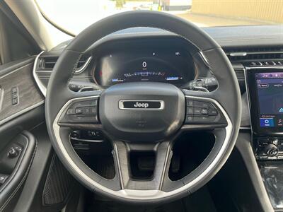 2023 Jeep Grand Cherokee Limited Black Pack  4x4 - Photo 10 - St Albert, AB T8N 3Z7